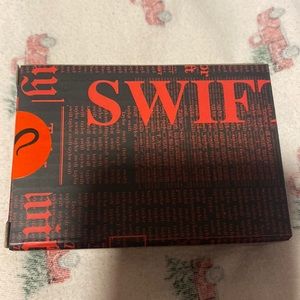 NIP. Taylor Swift Look What You Made Me Do Glitter Polaroid Picture Frame.